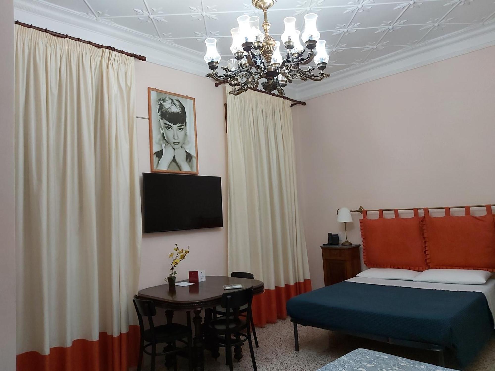 Vittoria Guest House Battipaglia Extérieur photo