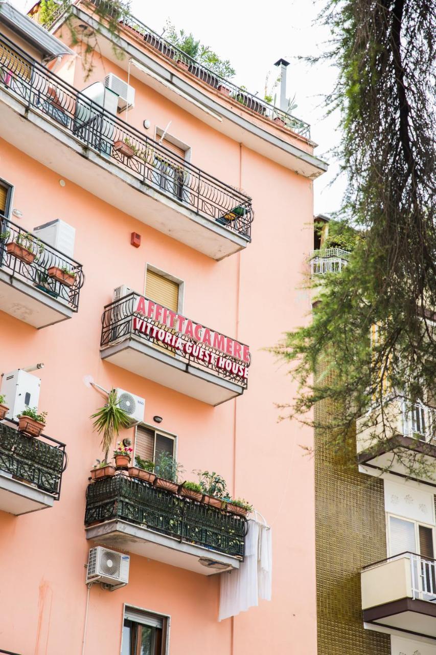 Vittoria Guest House Battipaglia Extérieur photo