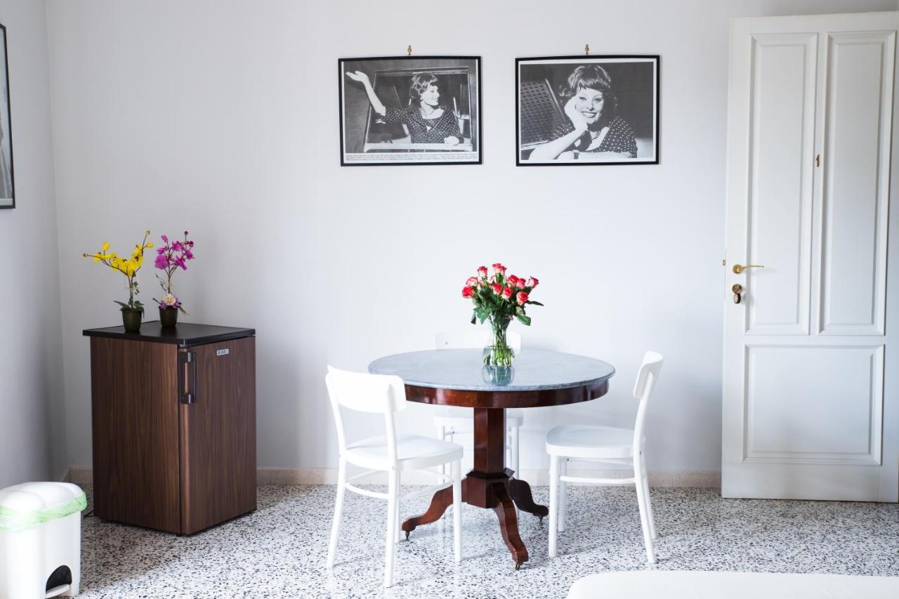 Vittoria Guest House Battipaglia Extérieur photo
